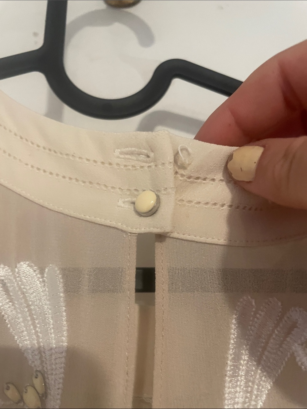 Karen Millen Beige Silk Maxi Dress with White Lace & Bead Accent B133 - Picture 6 of 9